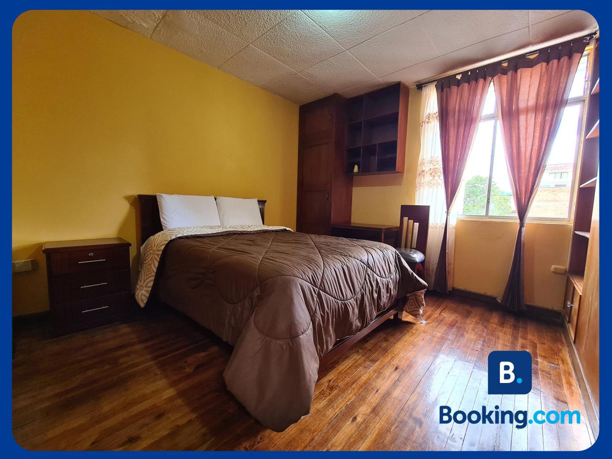 Departamento En Centro Historico Lejlighed Cuenca Eksteriør billede